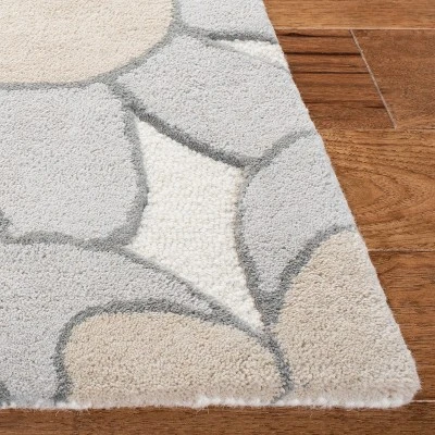 Safavieh Kids SFK923 Hand Tufted Area Rug - Safavieh - Image 2