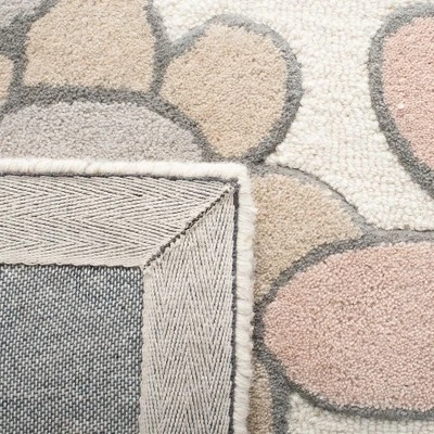 Safavieh Kids SFK923 Hand Tufted Area Rug - Safavieh - Image 6